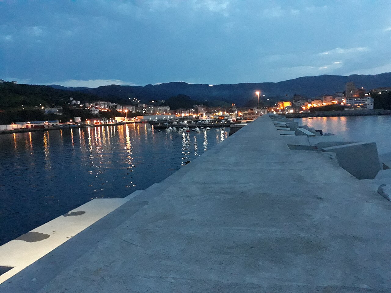 Puerto pesquero de Bermeo