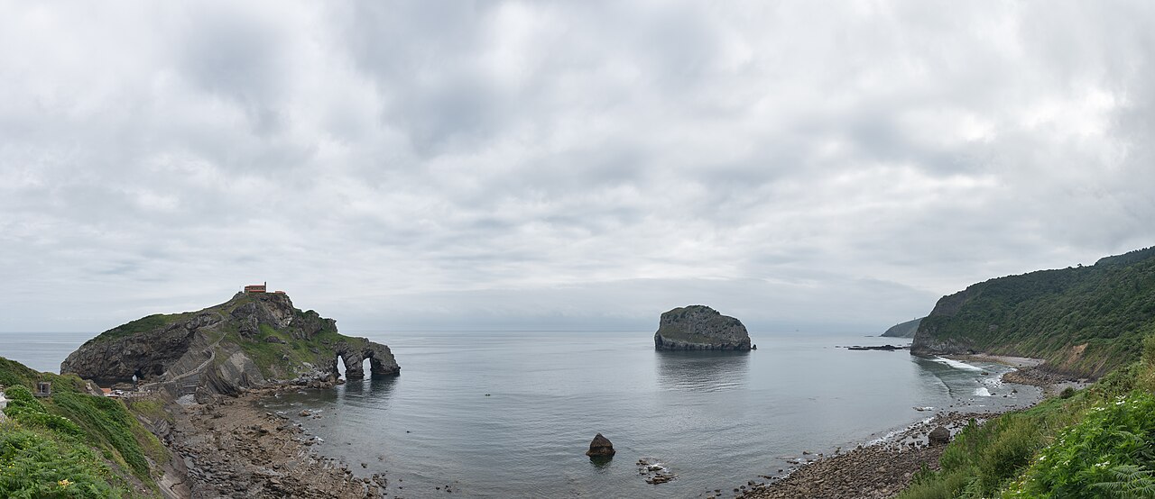 La escalera de piedra que sube a la ermita de Gaztelugatxe