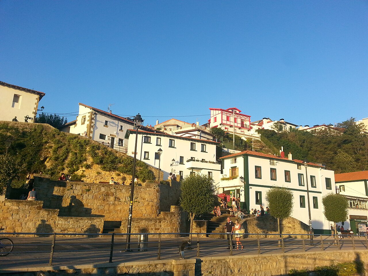 El Puerto Viejo de Algorta, en Getxo, cuna del kalimotxo