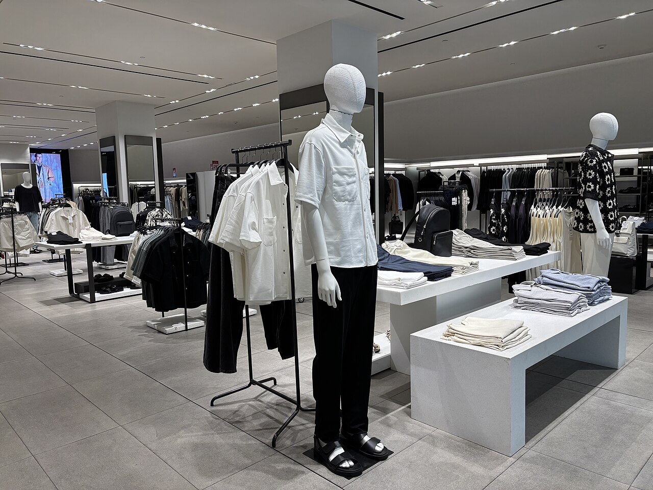 Escaparate de una tienda Zara