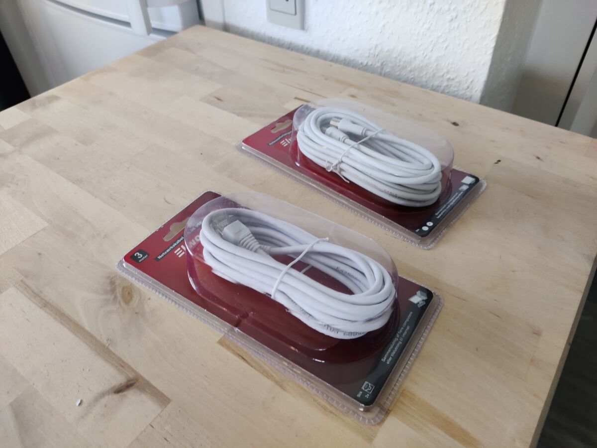 Cable de red y conector RJ45