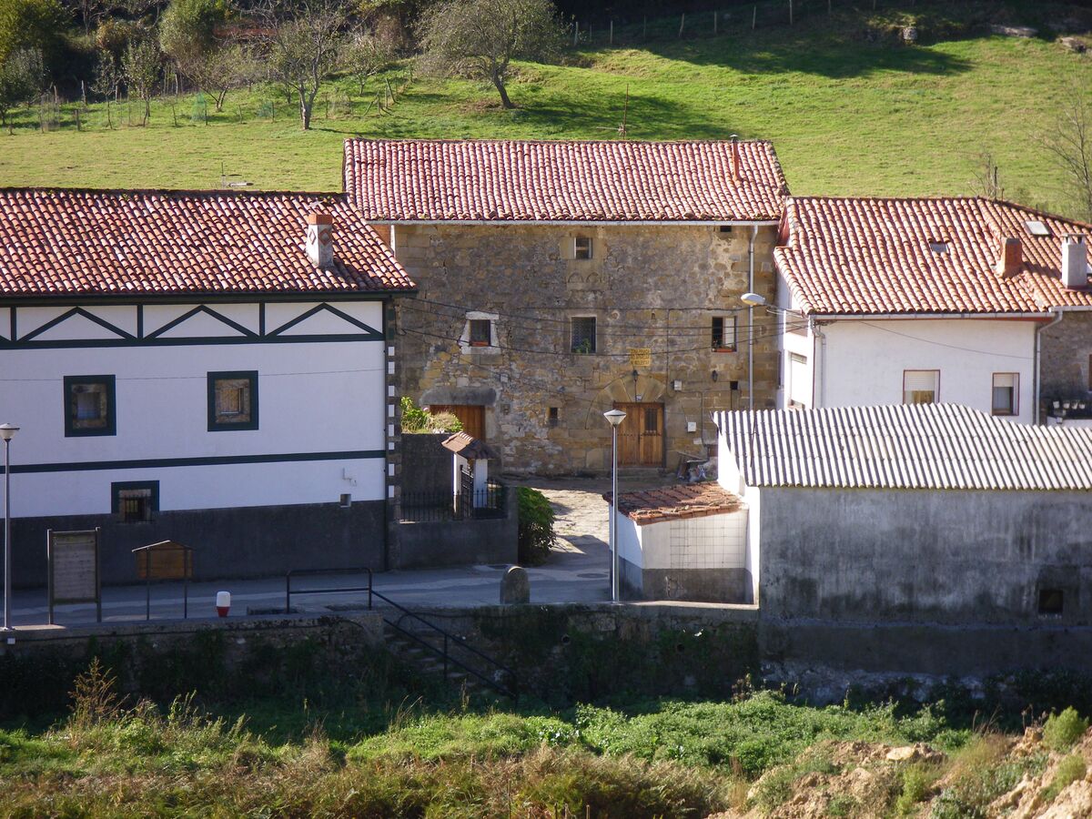 Torre de Basinagre, en el municipio de Turtzioz