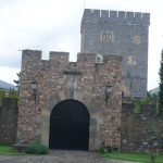 Torre Loizaga, en Galdames: una torre medieval llena de Rolls-Royce
